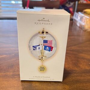 Hallmark Keepsake Globe Ornament A World of Freedom